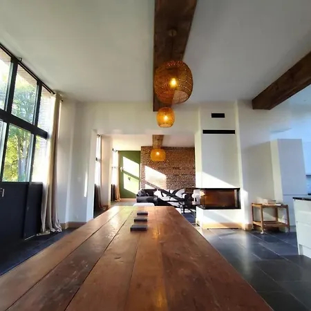 Large Country Villa *